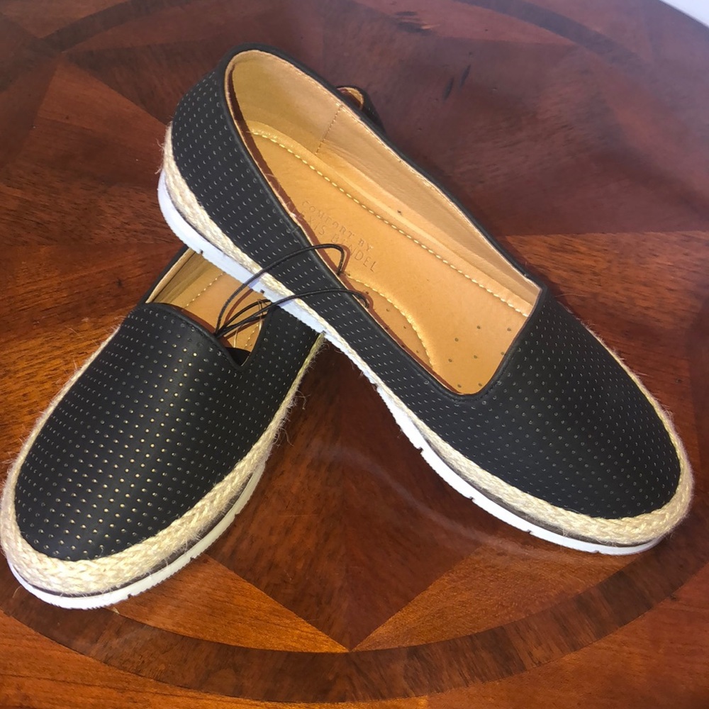 NWT Alexis Bendel Shoes